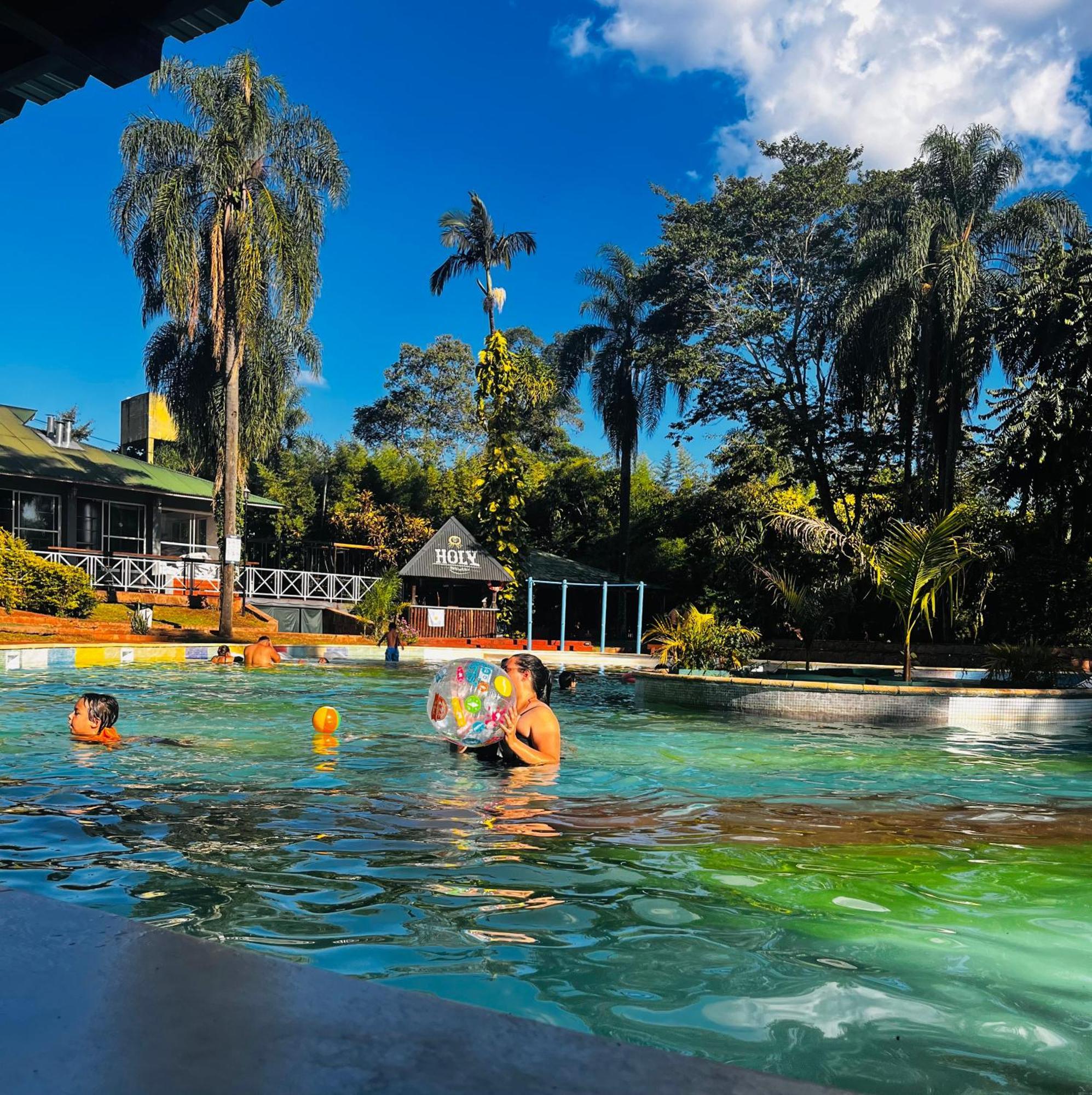 Beer Hotel Iguazu Puerto Iguazú Zewnętrze zdjęcie
